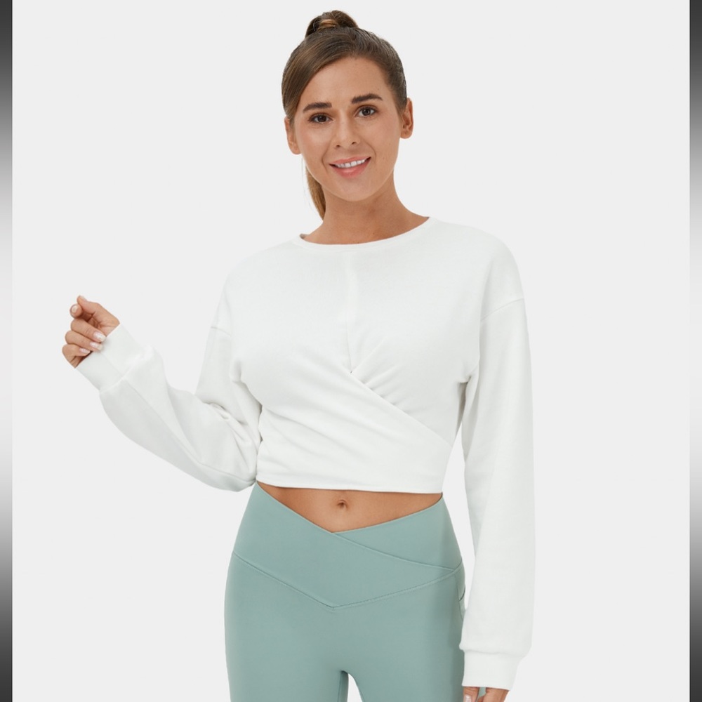Really cute. NWOT Relaxed fit sweater shirt